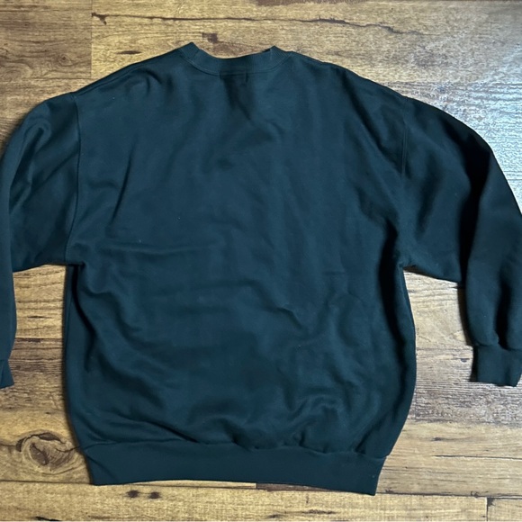 Kris Michele • Large • Black • Sequins • Embroidery • Ski/Mountains • Sweater - Picture 10 of 12